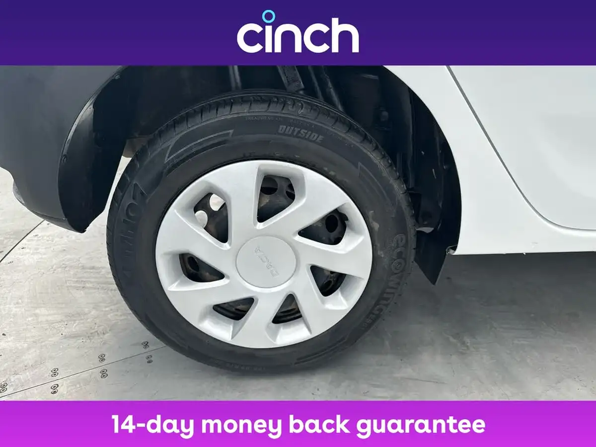 2017-dacia-sandero-10-sce-access-big-18