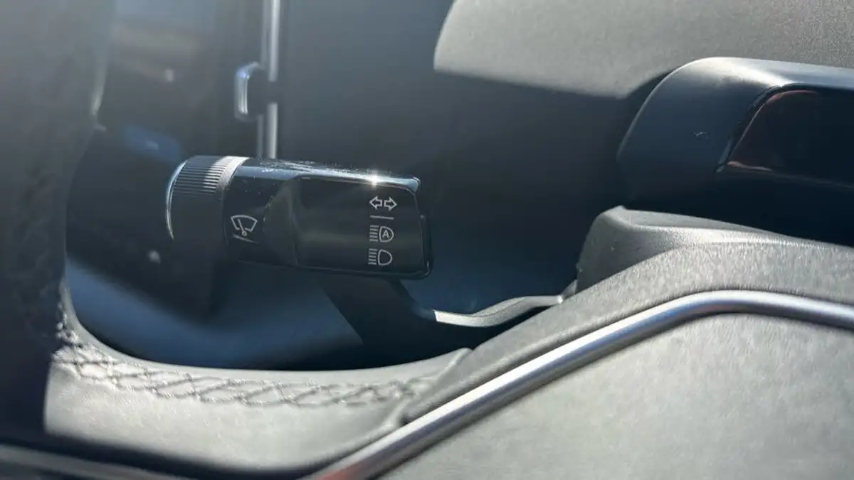 2024-volvo-ex30-e-twin-ultra-big-21