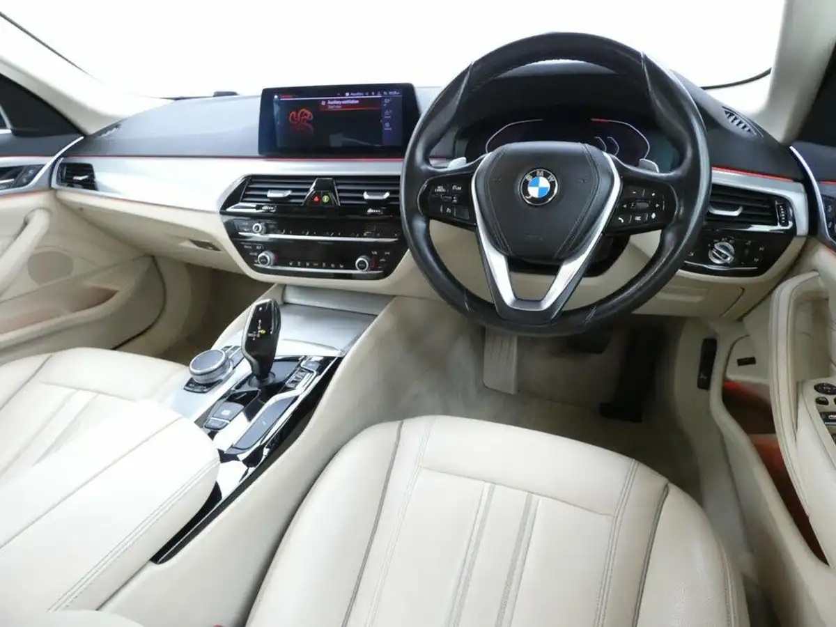2020-bmw-5-series-big-20