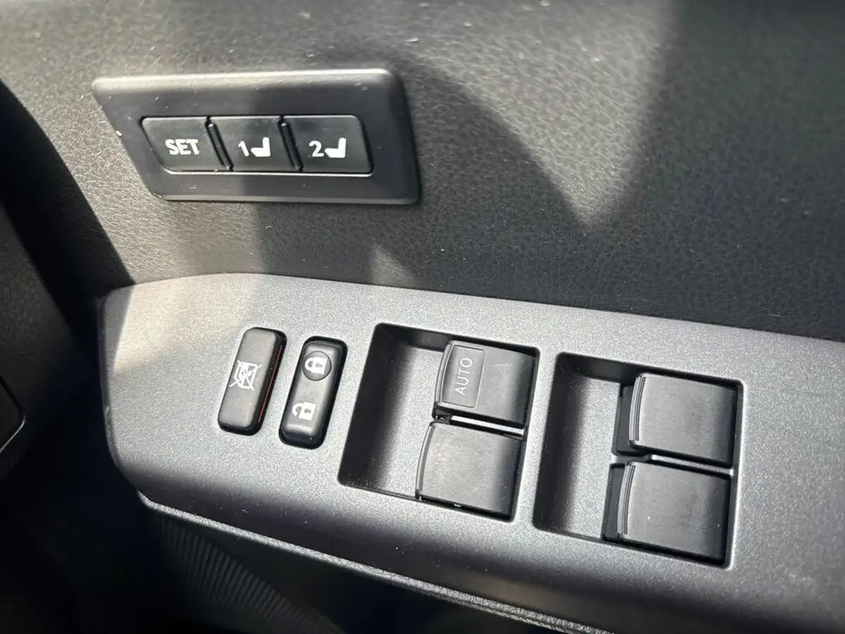 2017-toyota-rav4-25-vvt-i-excel-awd-tss-navi-big-15