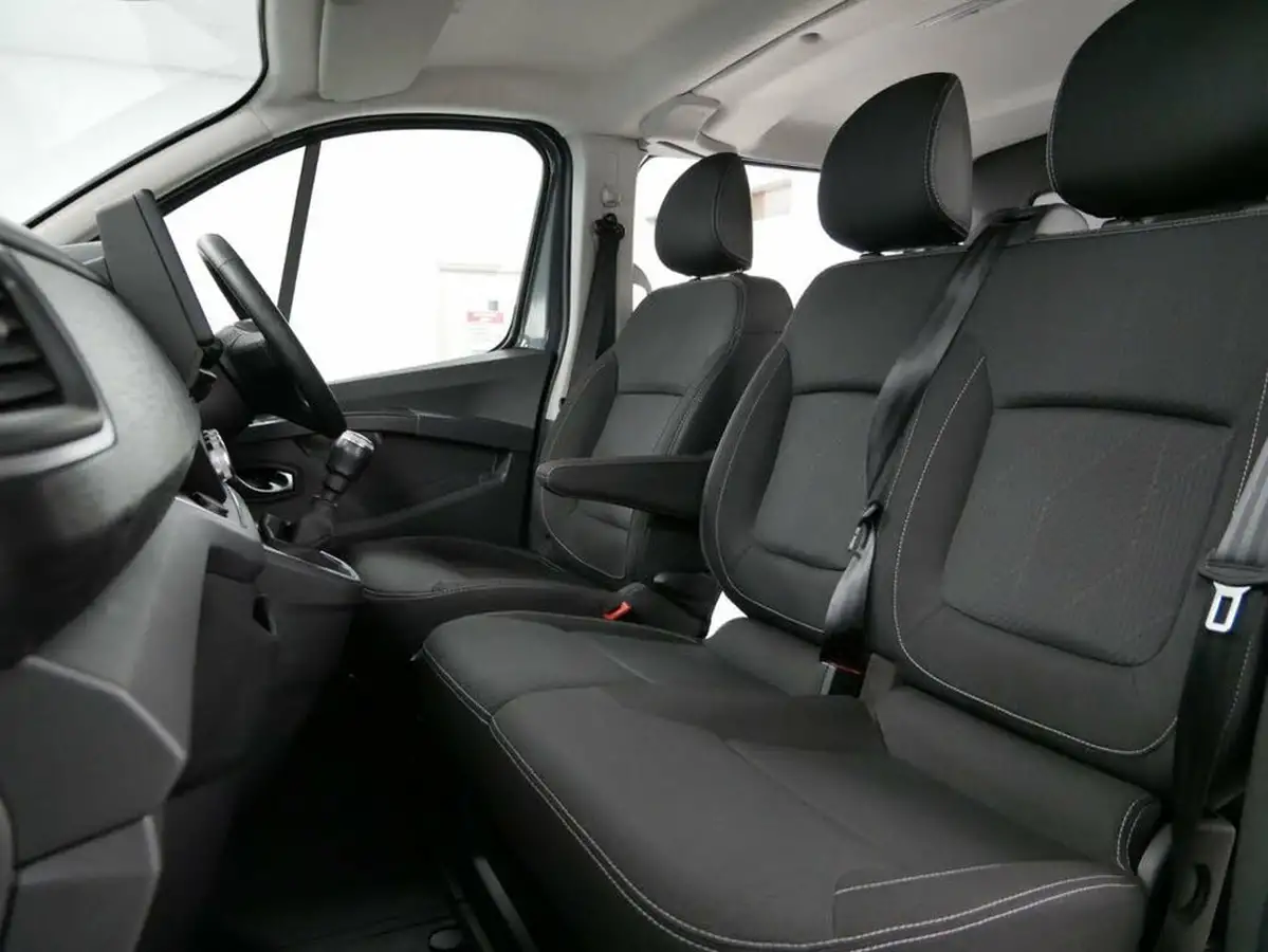 2022-renault-trafic-20dci-ll30-150-sport-crew-big-5