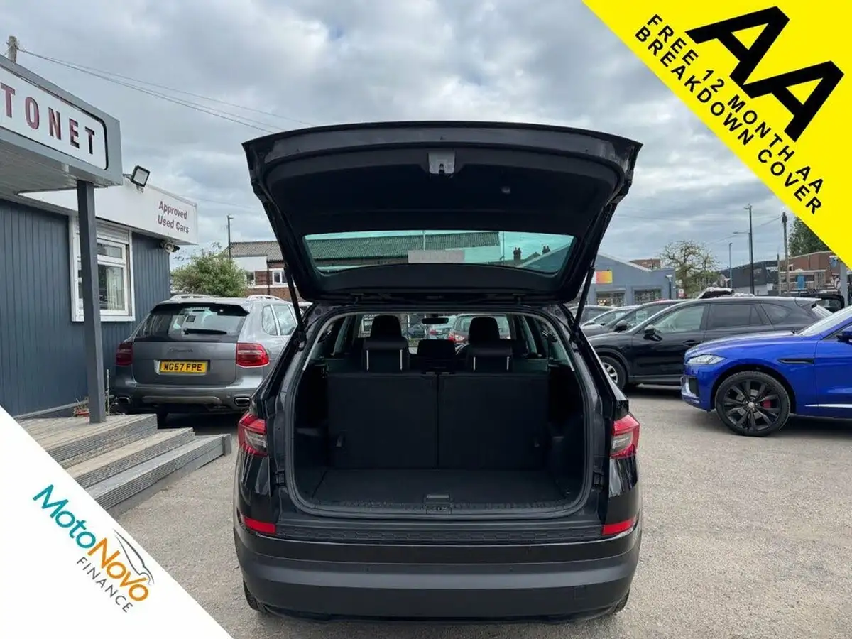 2017-skoda-kodiaq-20tdi-se-5-seatsss-dsg-big-38