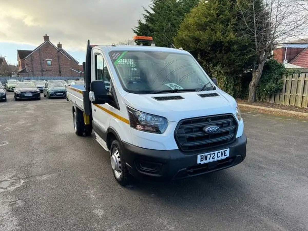2023-ford-transit-20tdci-350-l2h1-leader-130pseu6dt-rwd-cab-big-1