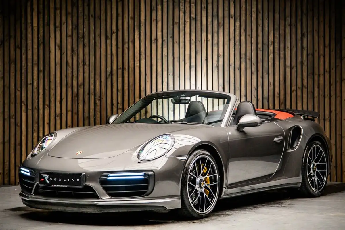 2017-porsche-911-38-turbo-s-cabriolet-big-6