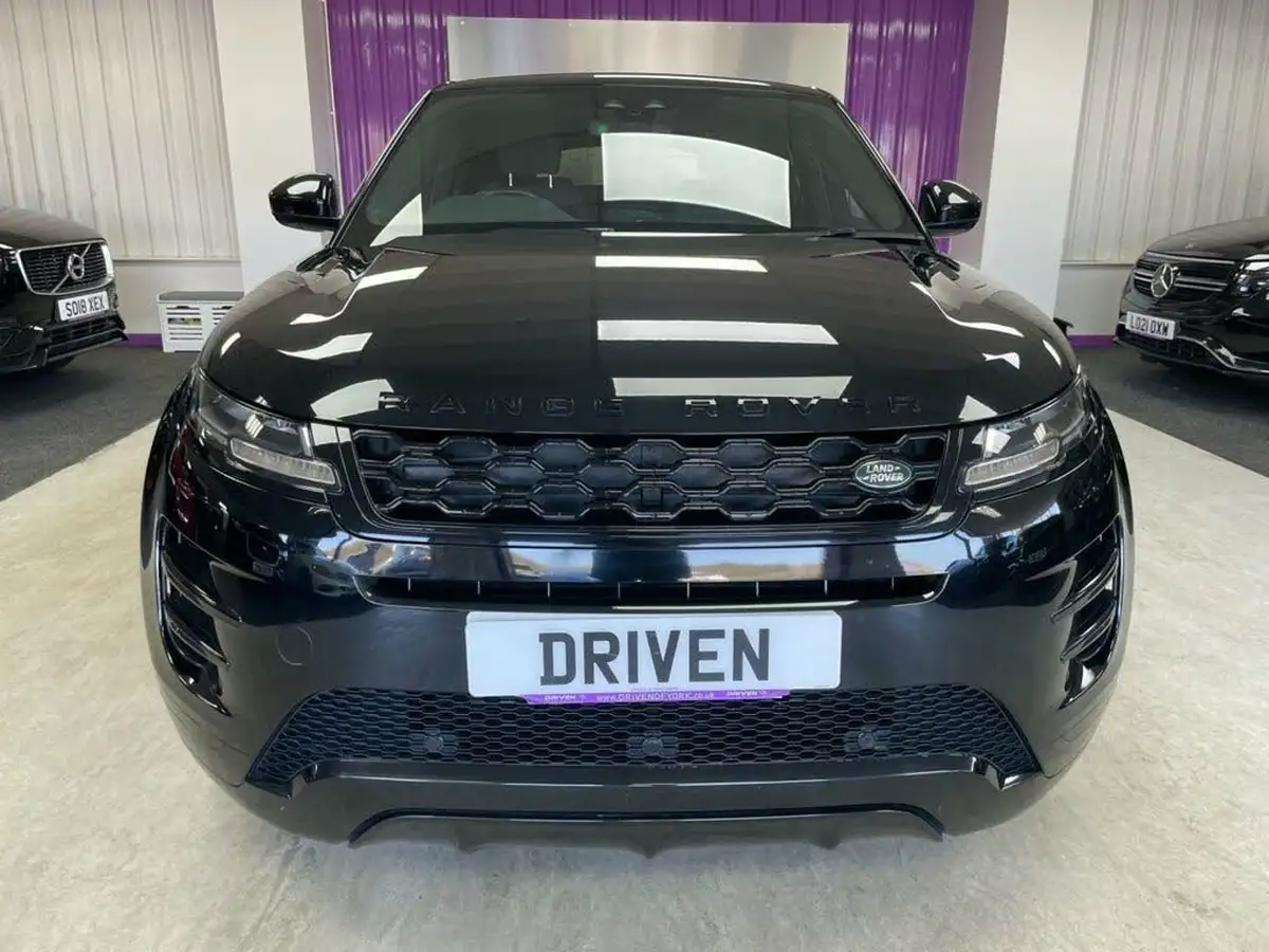 2019-land-rover-range-rover-evoque-20-d150-r-dynamic-big-4
