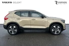 2024-volvo-xc40-20-b3-plus-small-3