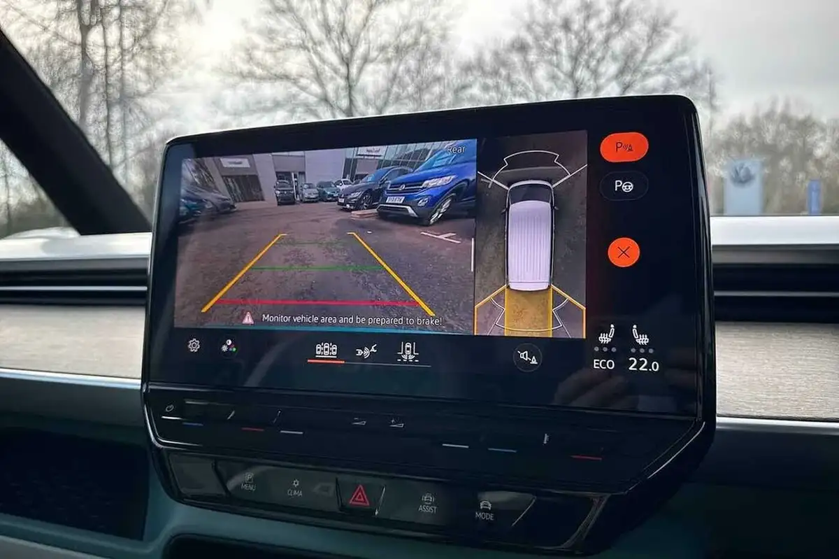 2023-volkswagen-idbuzz-e-style-standard-big-20