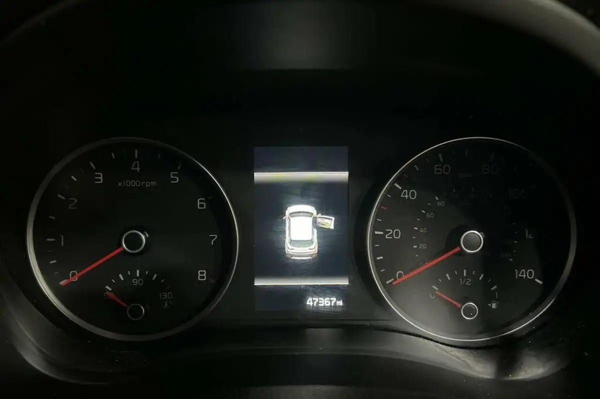 2022-kia-stonic-10-t-gdi-2-big-10