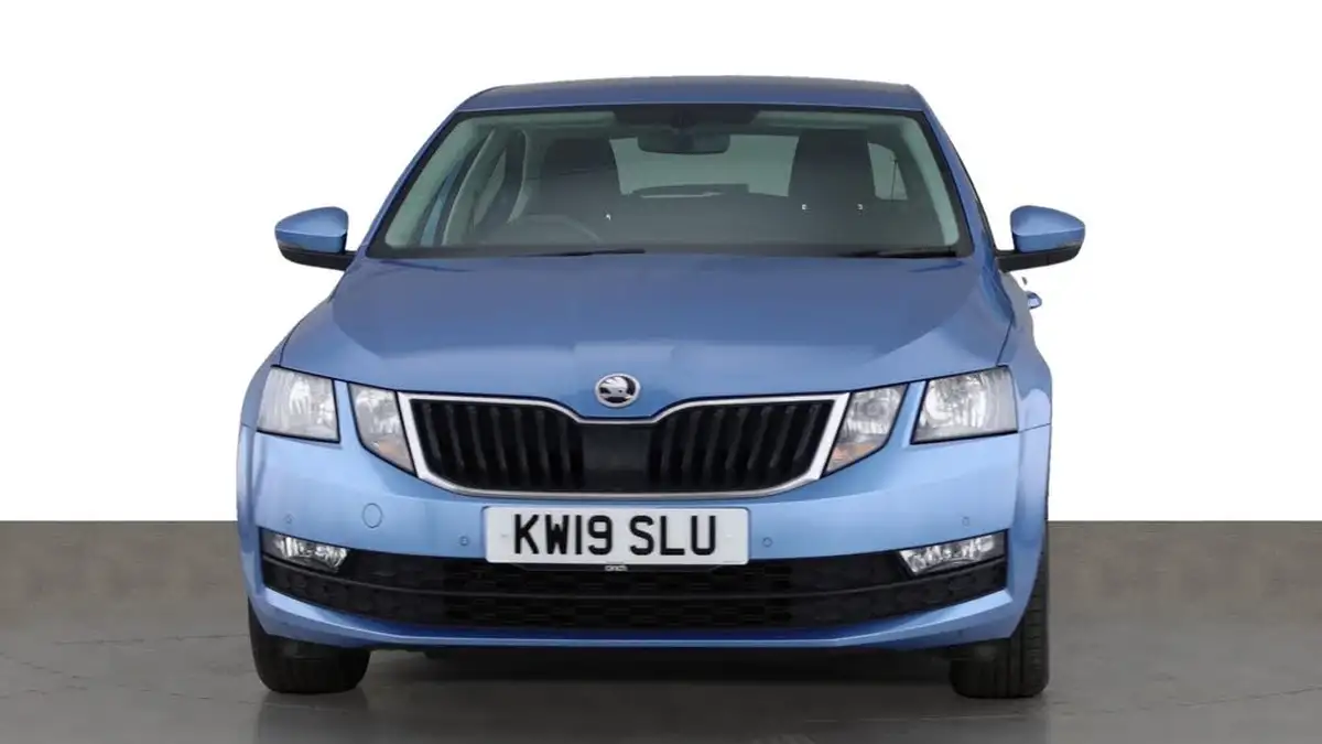 2019-skoda-octavia-15-tsi-se-technology-act-hatchback-big-1