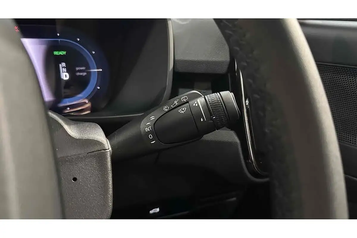 2023-volvo-xc40-e-twin-recharge-core-big-30