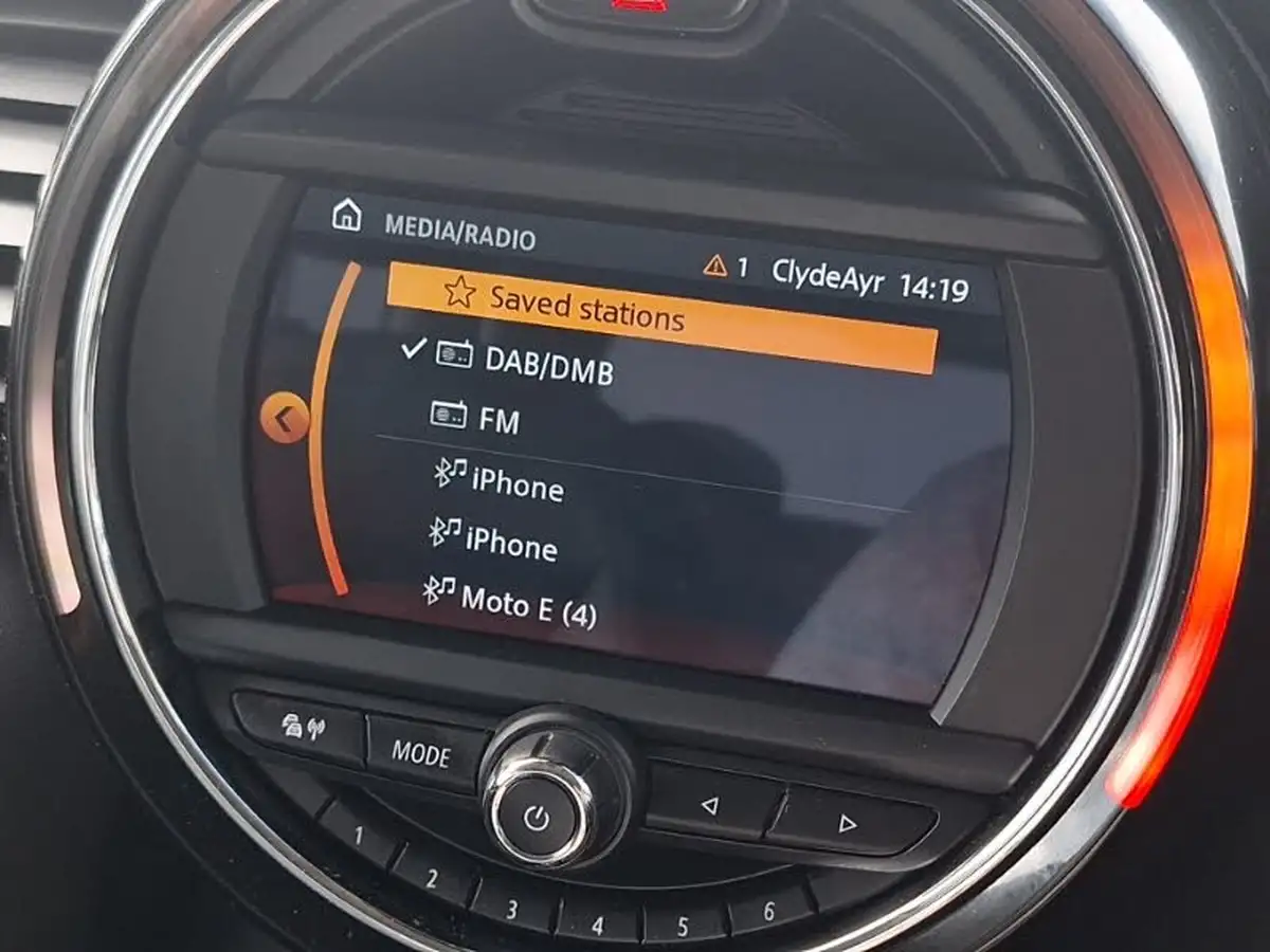 2020-mini-cooper-15-cooper-exclusive-hatchback-3d-big-17