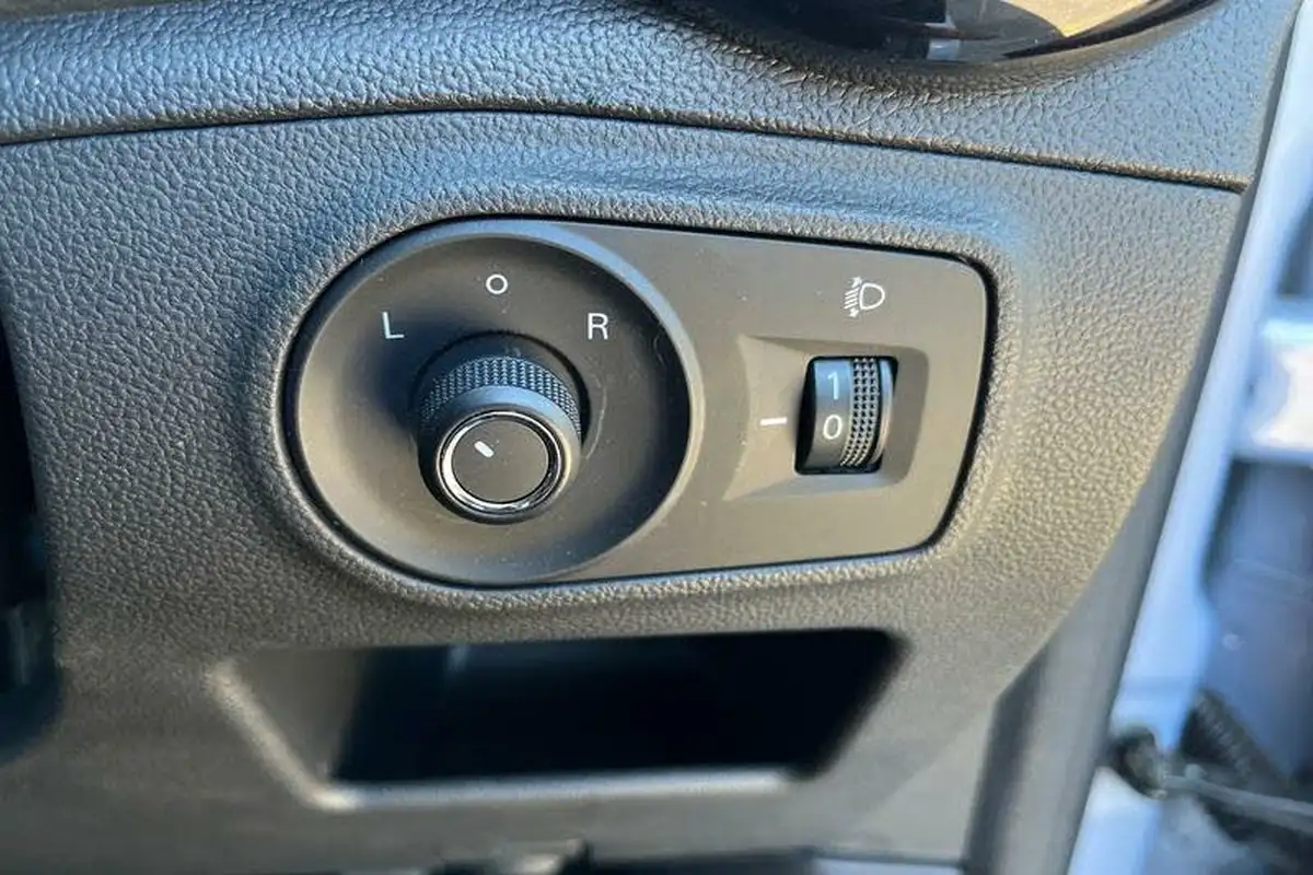 2024-mg-mg3-15-vti-tech-exclusive-nav-big-36