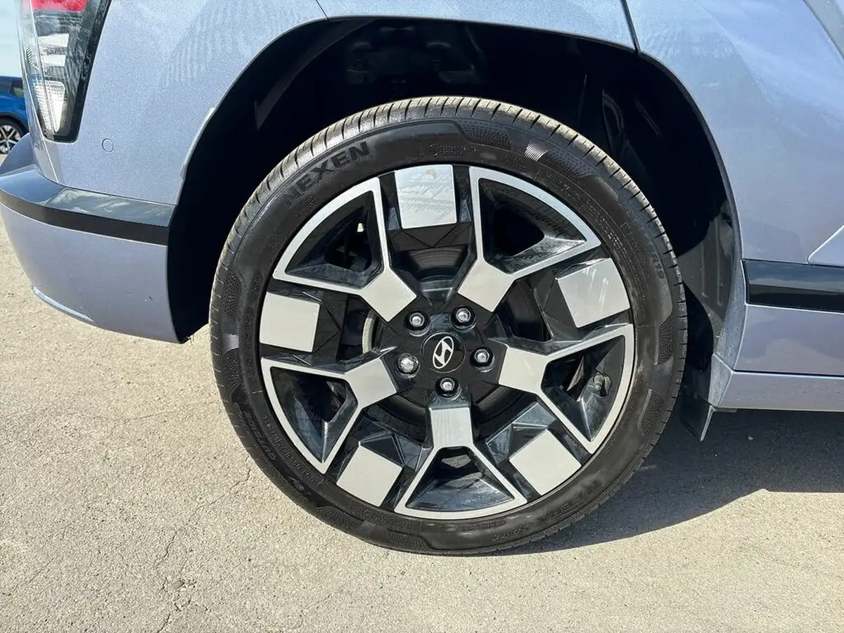 2023-hyundai-kona-e-ultimate-218ps-65kwh-big-6