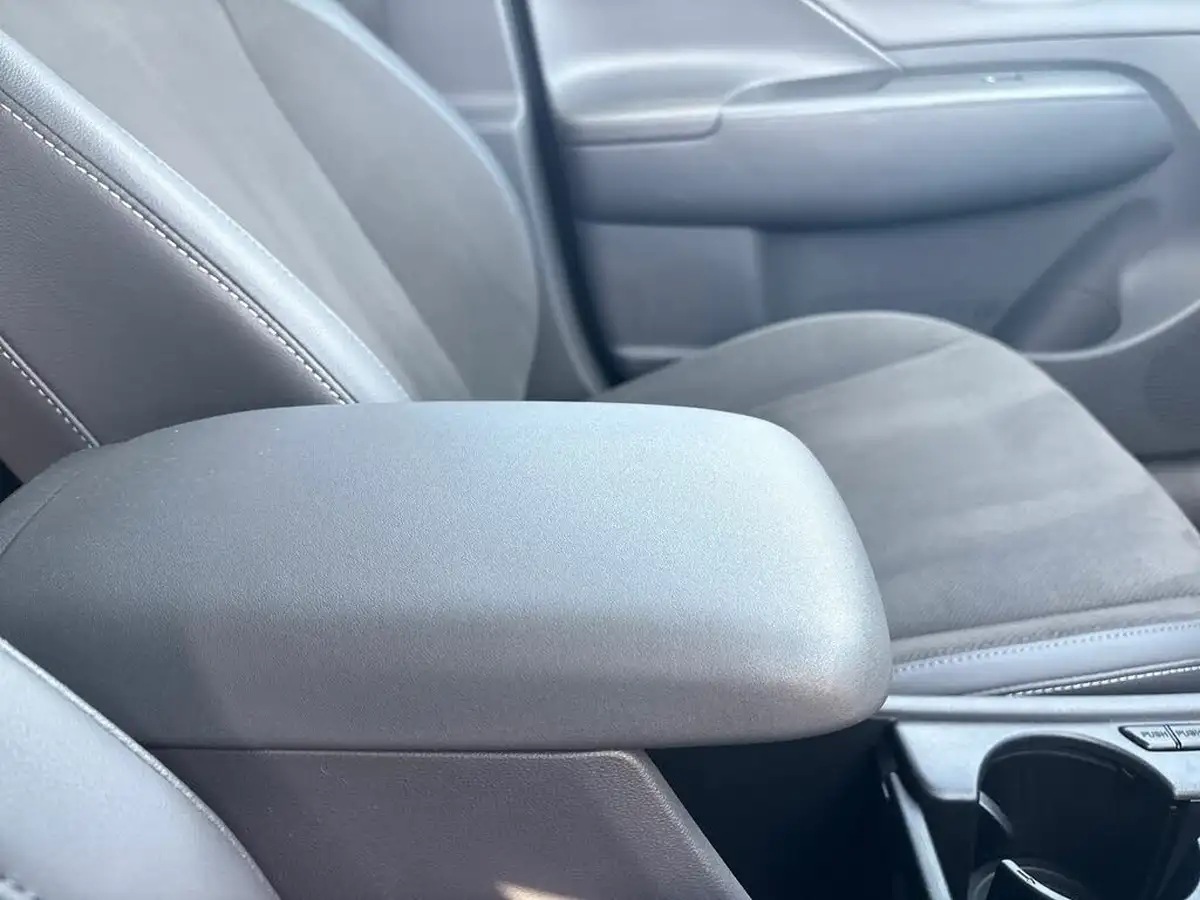 2023-hyundai-kona-e-ultimate-218ps-65kwh-big-30