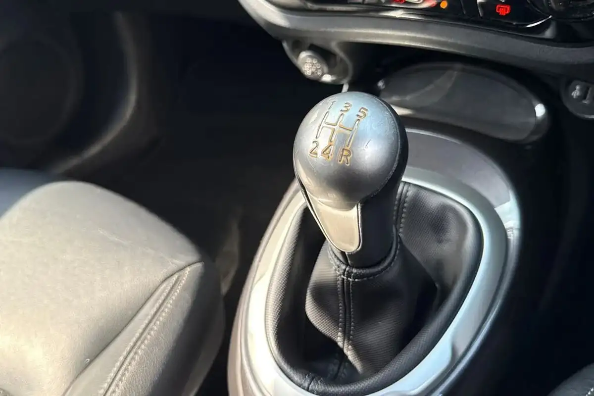 2018-nissan-juke-16-tekna-112ps-ss-1598cc-big-54