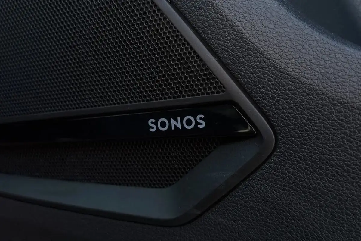 2022-audi-q2-15-35-tfsi-s-line-tronic-big-47