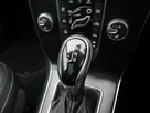 2019-volvo-v40-15-t3-r-design-edition-small-20