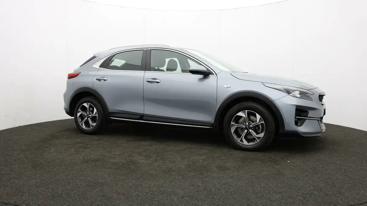 2022-kia-xceed-10-t-gdi-2-big-36