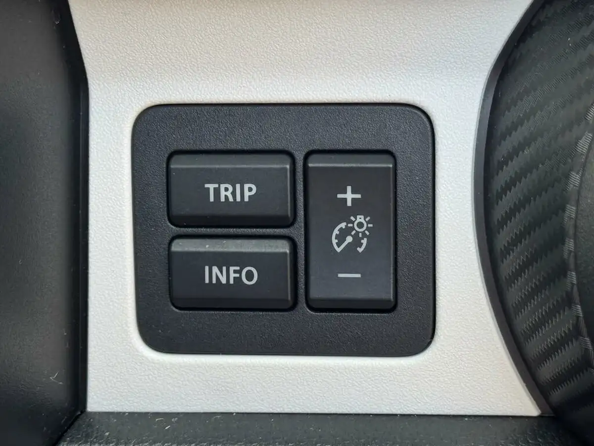 2022-suzuki-ignis-12-dualjet-sz5-cvt-big-18