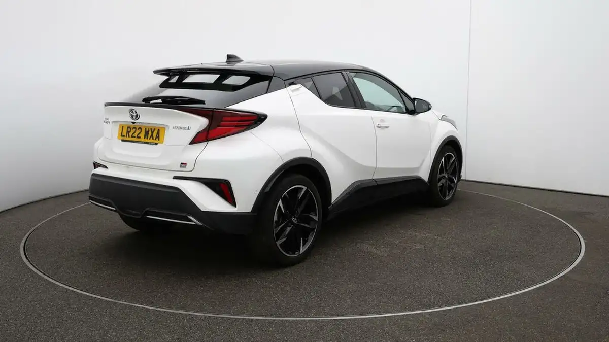 2022-toyota-c-hr-18-vvt-i-gr-sport-big-7