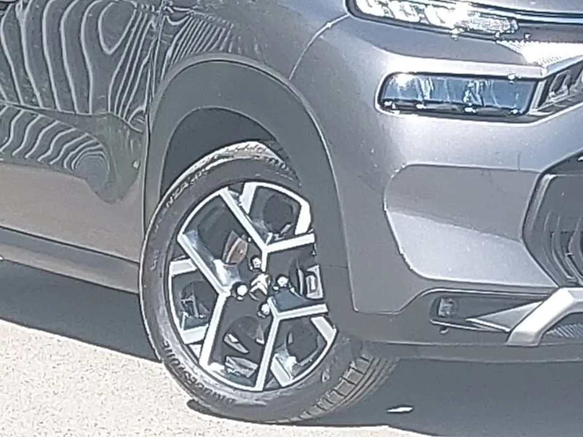 2024-citroen-c3-aircross-12-puretech-max-130ps-eat6-big-8