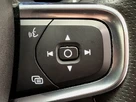 2020-volvo-xc40-15-t3-r-design-small-17