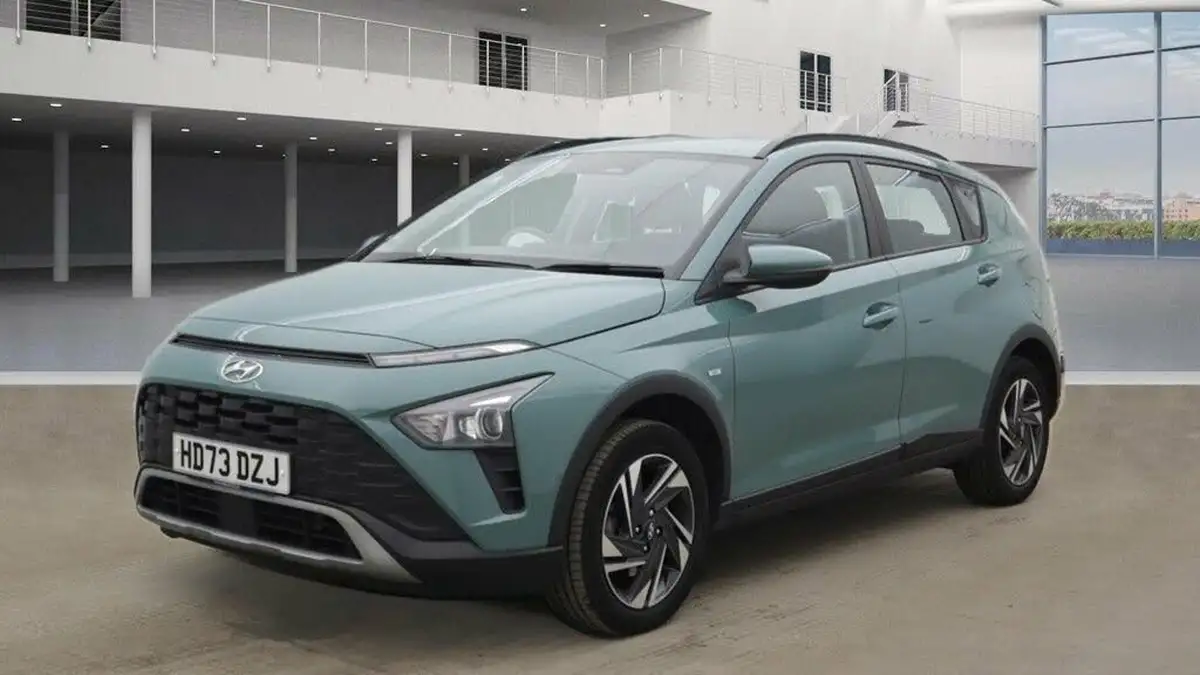 2024-hyundai-bayon-10-t-gdi-se-connect-dct-big-1