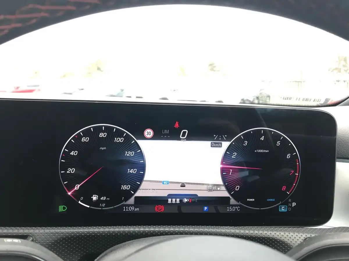 2023-mercedes-benz-a-class-13-a180-amg-line-executive-hatchback-5d-7g-dct-big-12