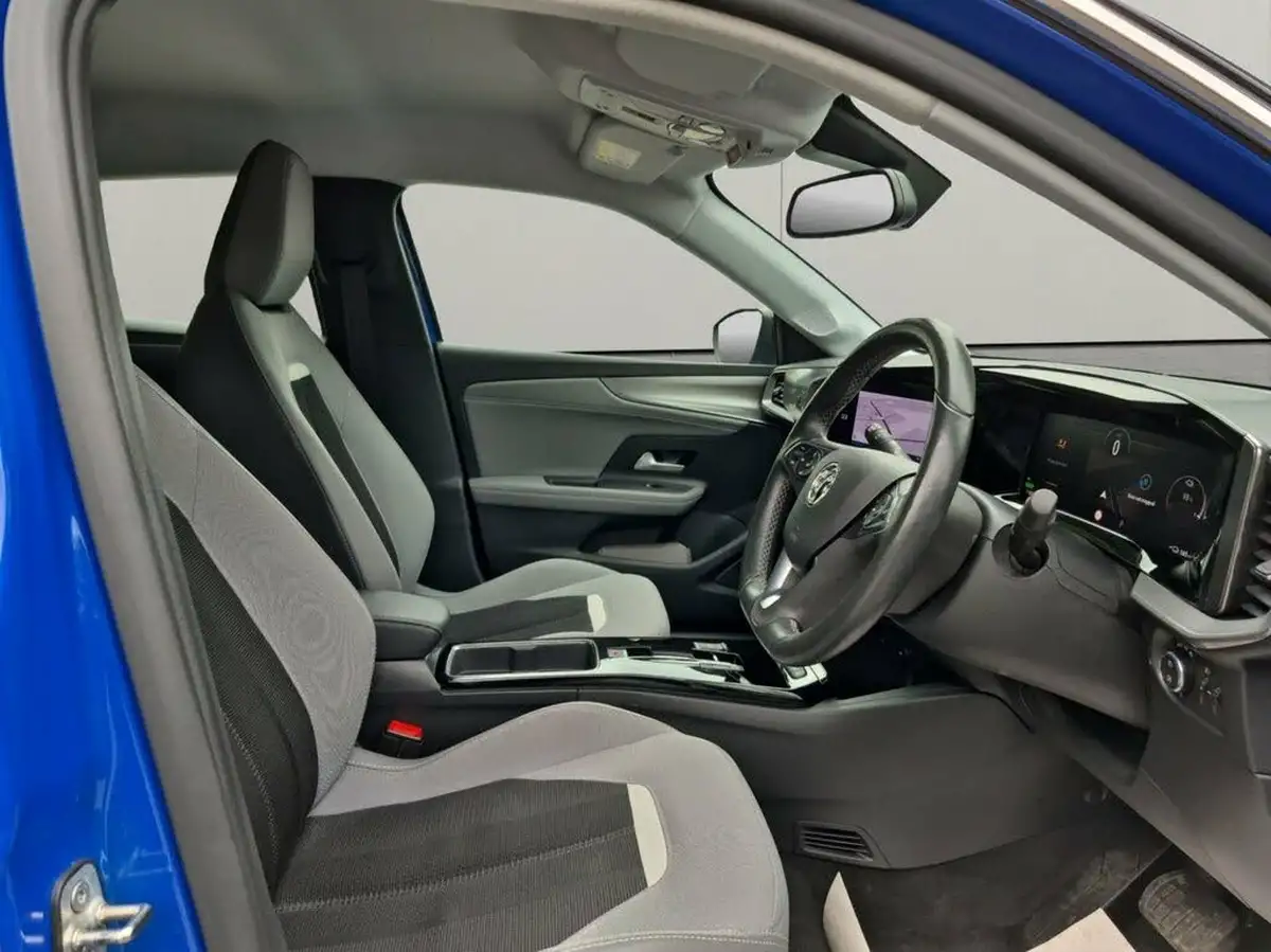 2021-vauxhall-mokka-e-elite-premium-big-13