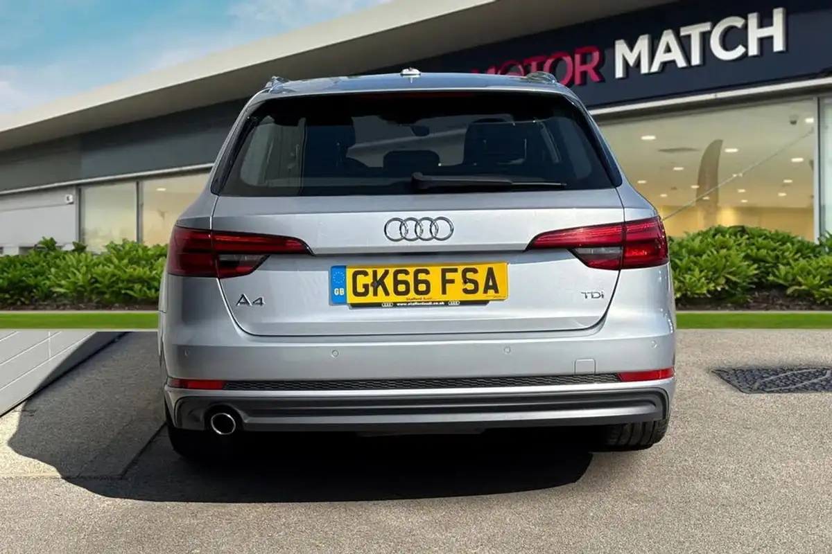 2016-audi-a4-avant-20-tdi-s-line-150ps-tronic-big-3