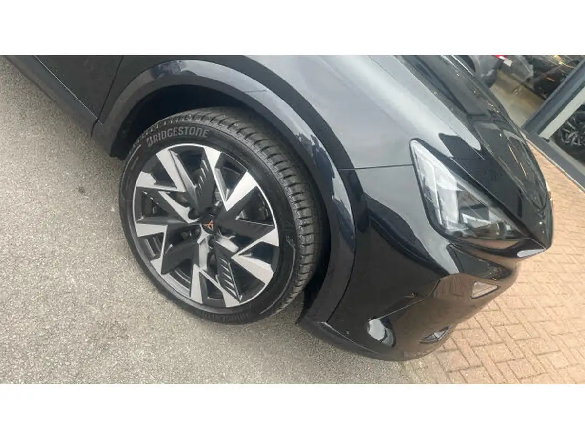 2025-cupra-formentor-15-e-hybrid-vz1-big-31