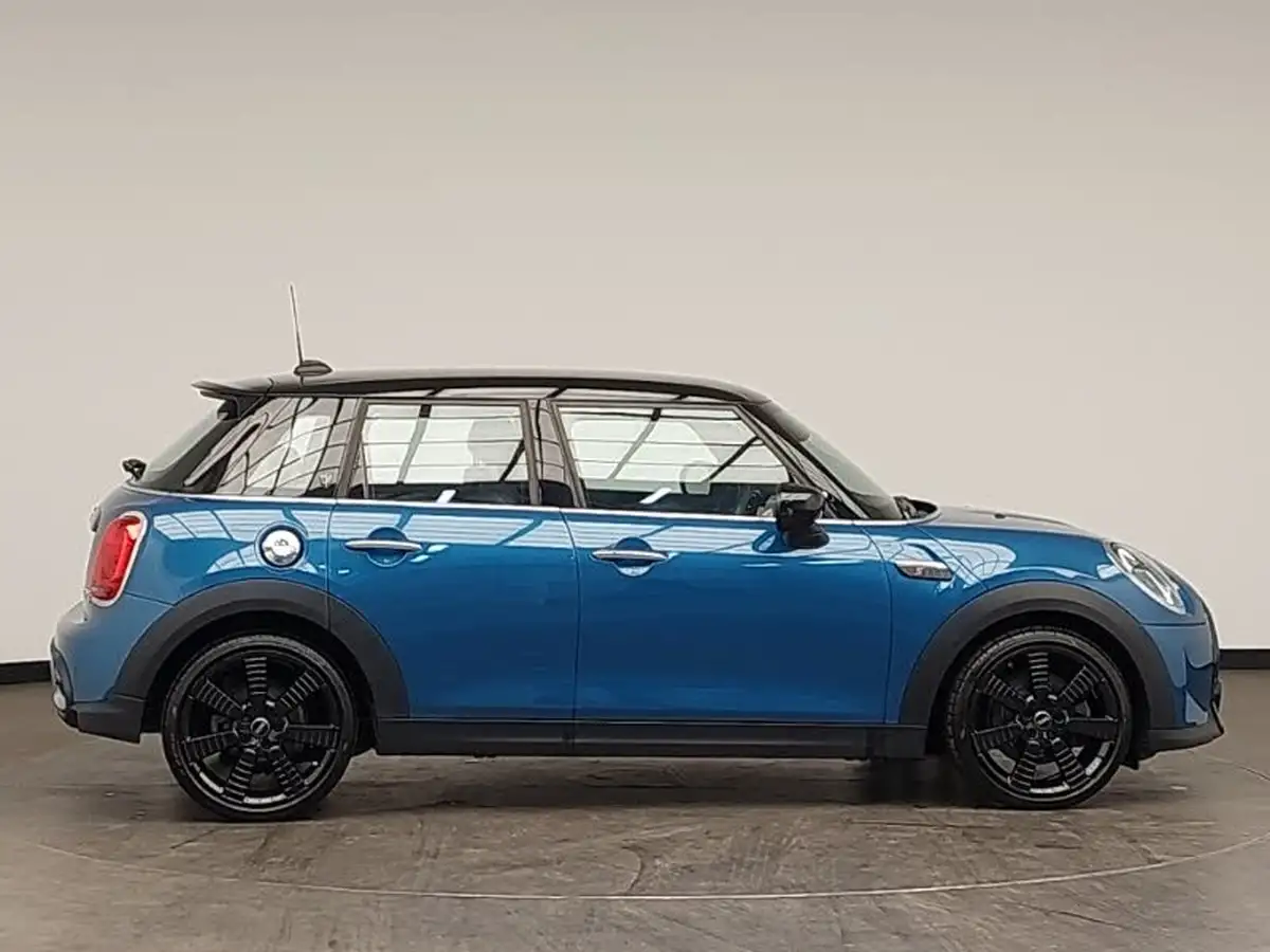 2023-mini-cooper-20-cooper-s-exclusive-premium-auto-hatchback-5d-auto-big-2