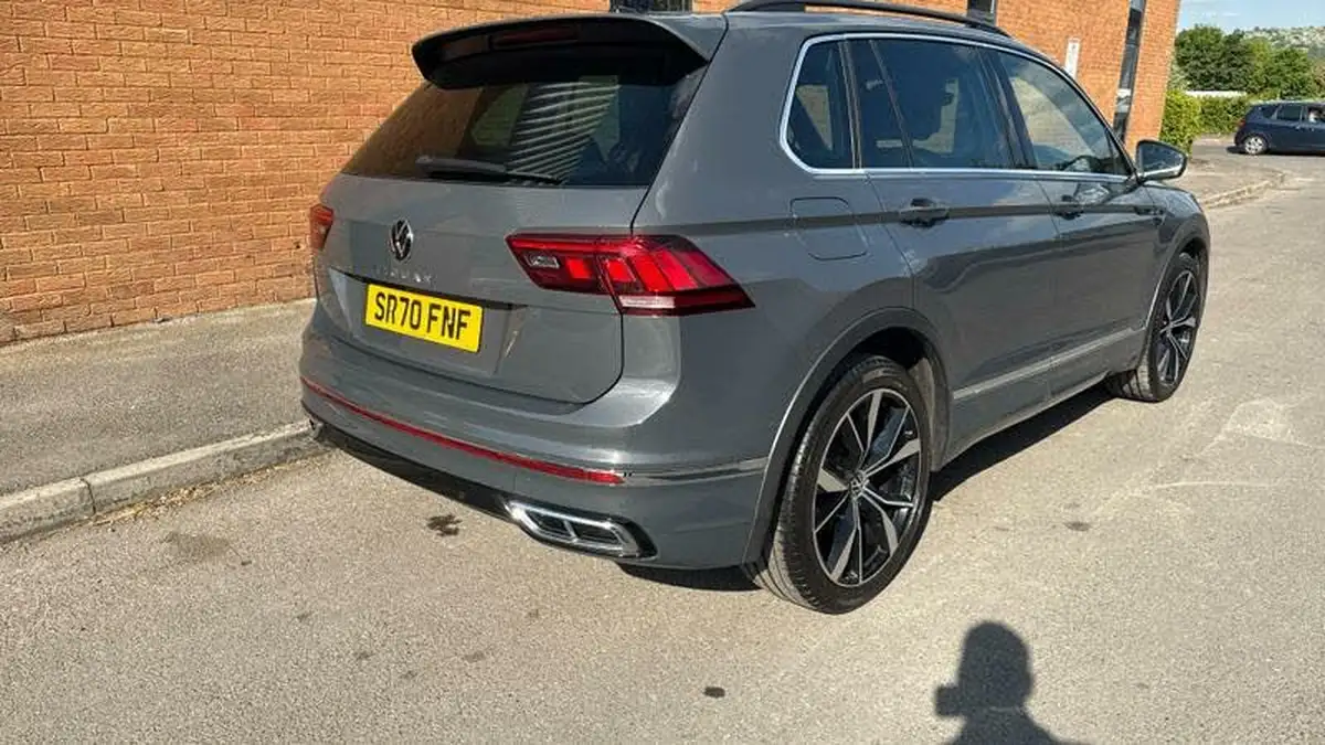2020-volkswagen-tiguan-15-tsi-r-line-big-11