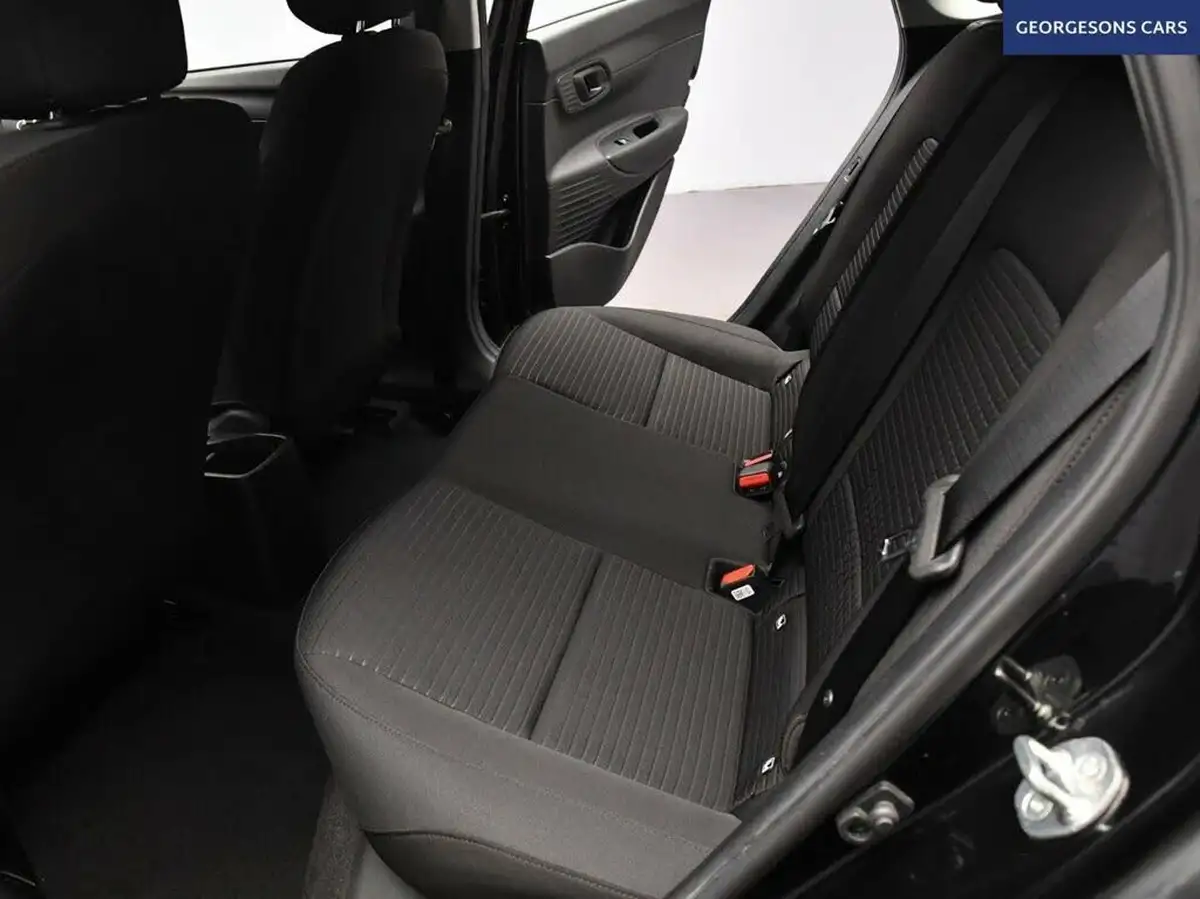 2021-hyundai-i20-10-t-gdi-element-big-15