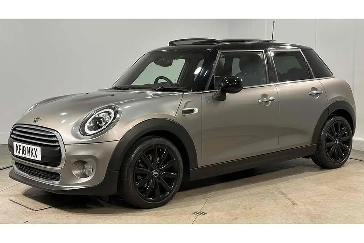 2018-mini-cooper-15-cooper-series-ii-ss-hatchback-5d-auto-big-7