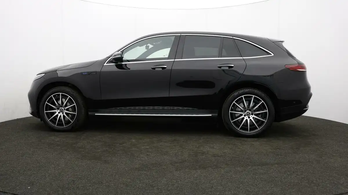 2022-mercedes-benz-eqc-e-eqc-400-amg-line-big-68