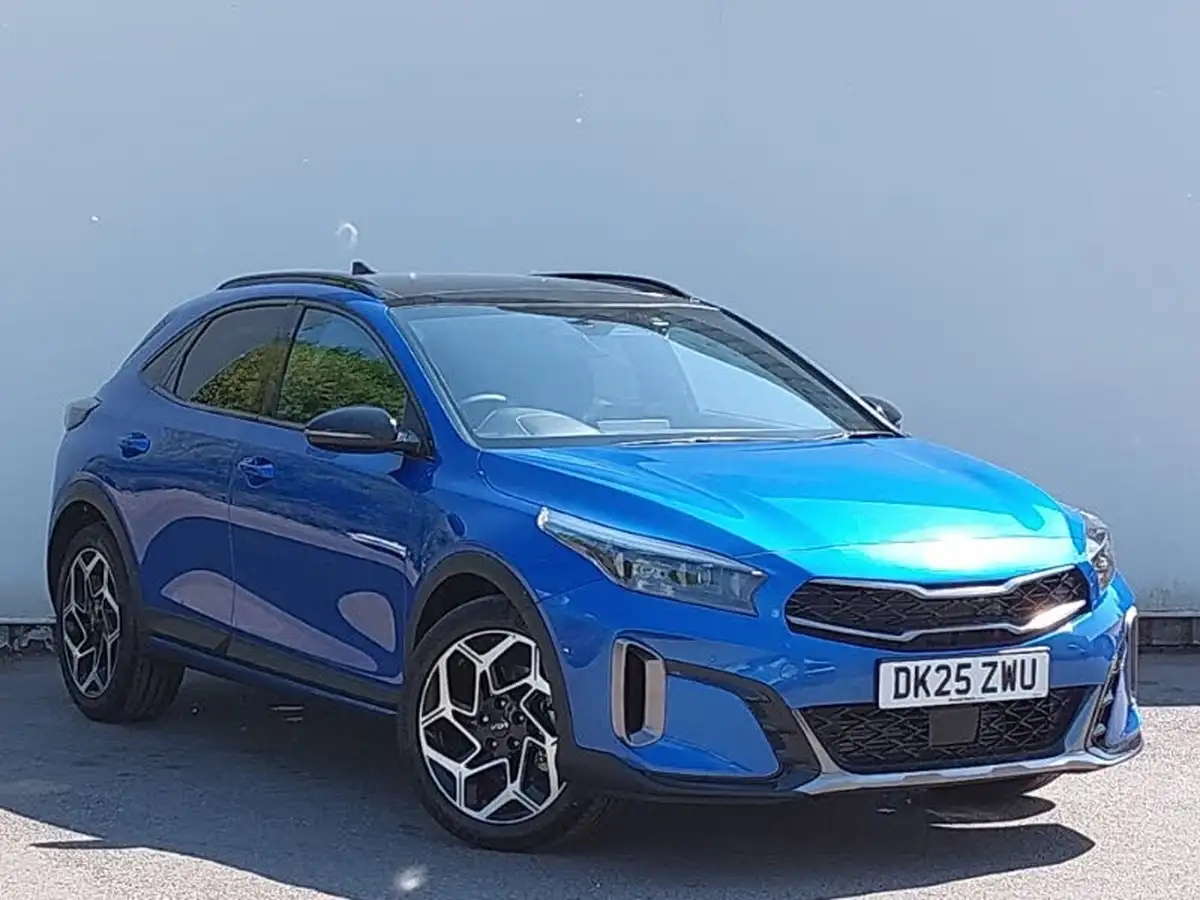 2025-kia-xceed-15-t-gdi-gt-line-s-big-0