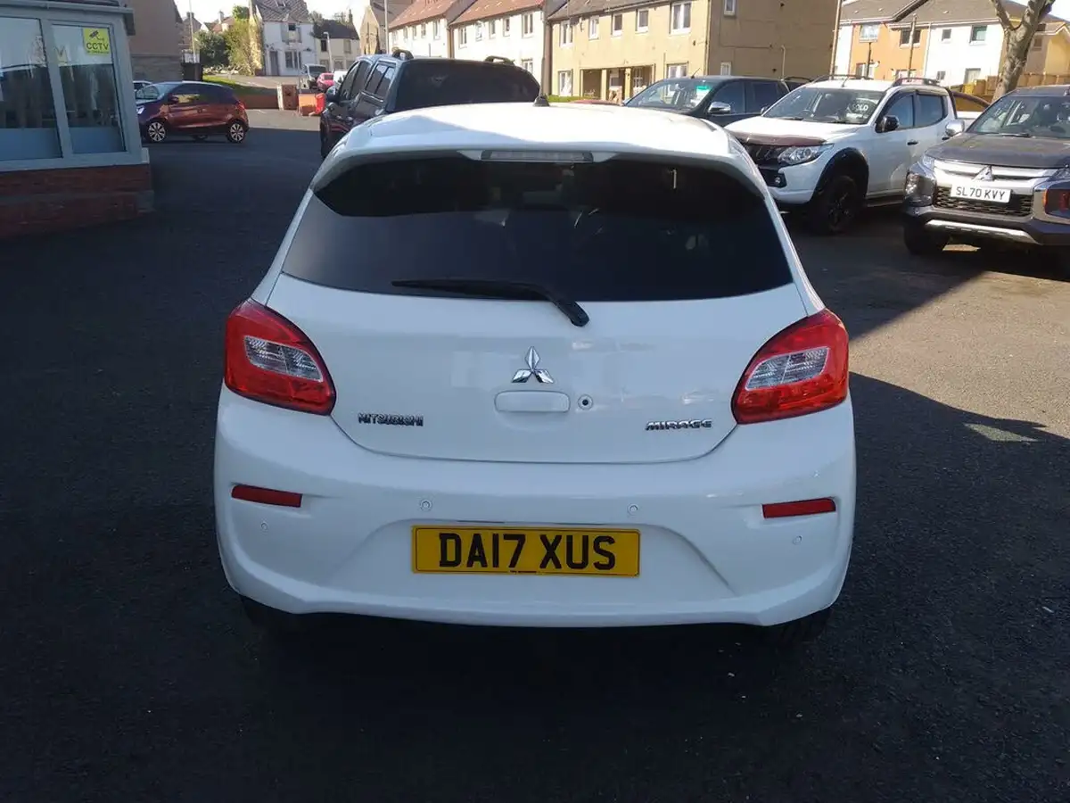 2017-mitsubishi-mirage-12-juro-cvt-big-9