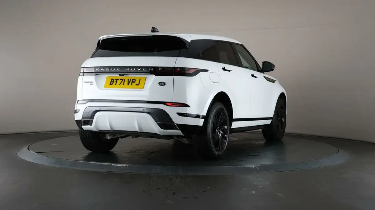 2022-land-rover-range-rover-evoque-15-p300e-r-dynamic-s-big-71