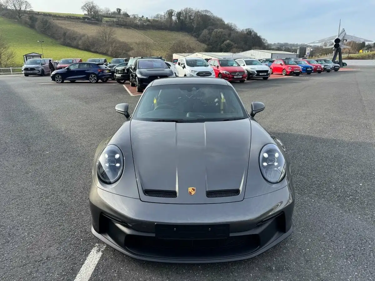 2021-porsche-911-40-gt3-pdk-big-1