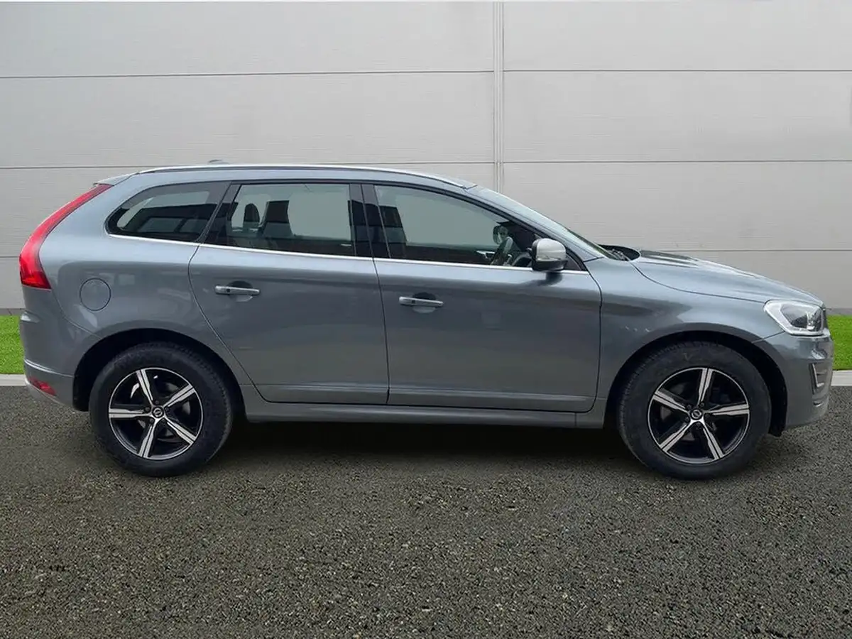 2017-volvo-xc60-20td-d4-r-design-lux-big-7