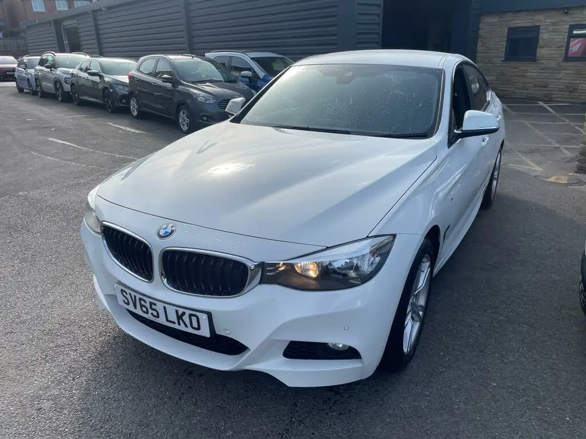 2015-bmw-3-series-20-320i-xdrive-m-sport-gt-big-2