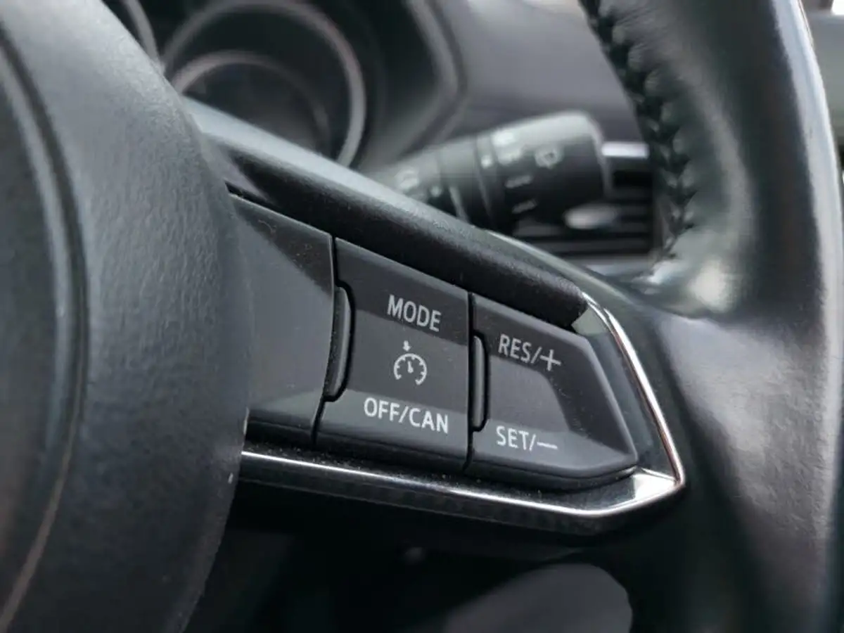 2018-mazda-cx-5-20-sport-nav-big-14