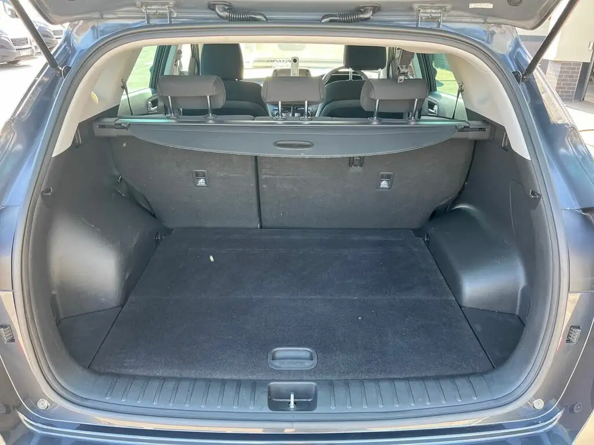 2020-hyundai-tucson-16crdi-se-nav-136ps-48-volt-hybrid-dct-big-10