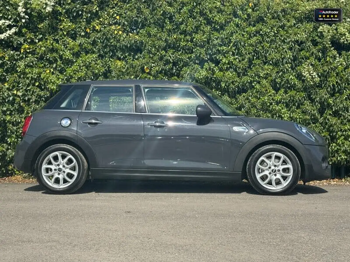 2018-mini-cooper-20-cooper-s-series-ii-ss-hatchback-5d-big-3