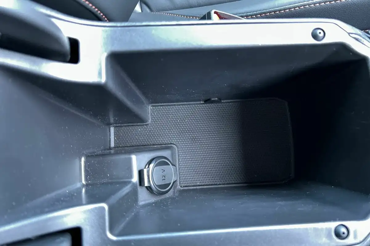 2022-cupra-formentor-20-tsi-vz3-big-37
