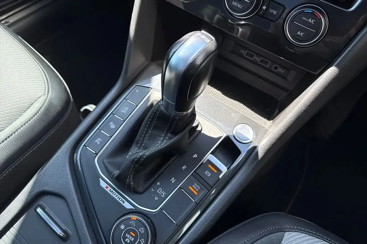 2019-volkswagen-tiguan-20tdi-r-line-tech-190ps-4motion-dsg-big-22