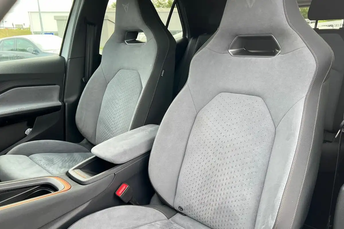 2022-cupra-born-e-v3-230ps-77kwh-e-boost-big-10