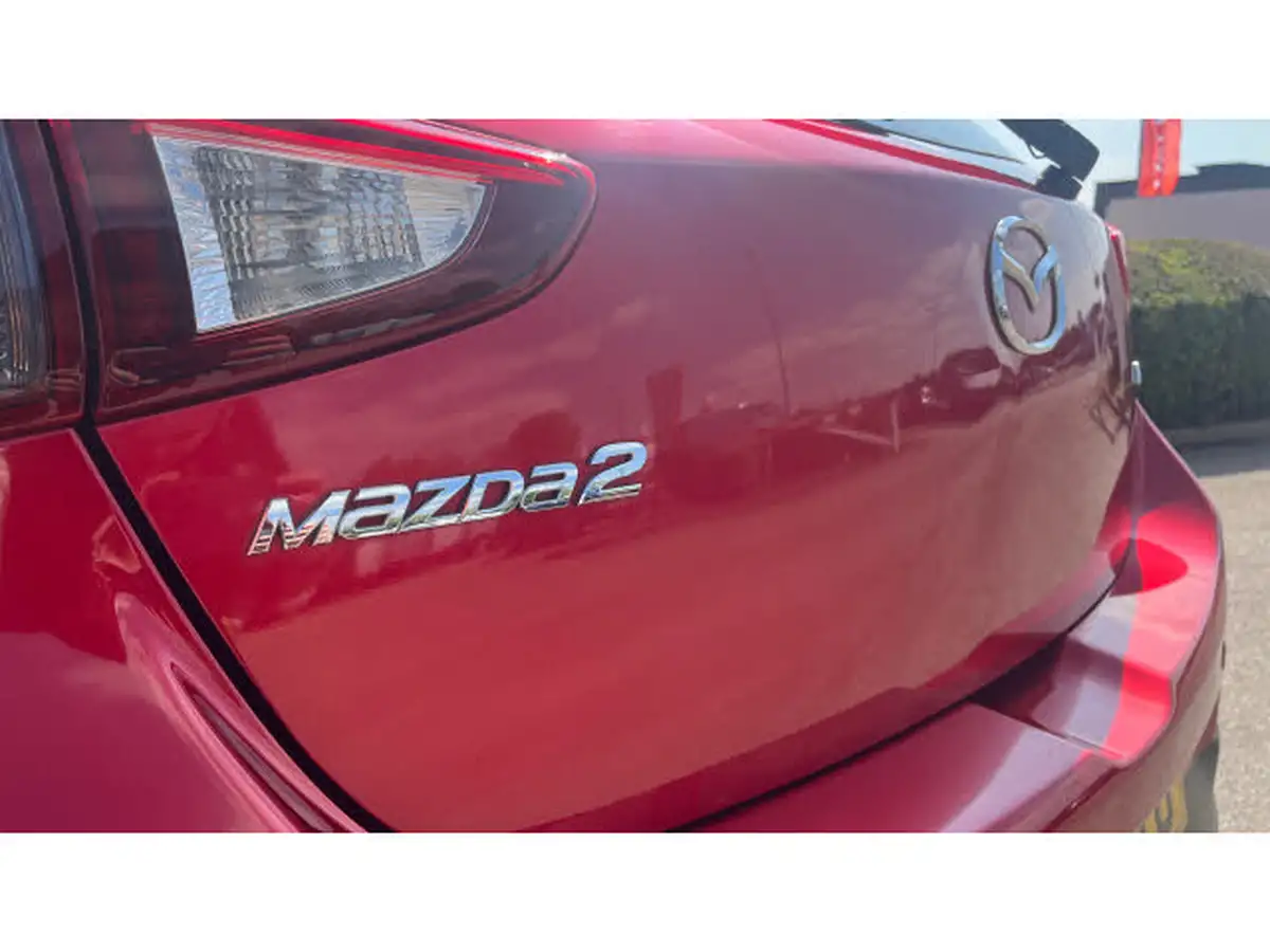 2017-mazda-mazda2-15-sport-nav-90ps-big-32