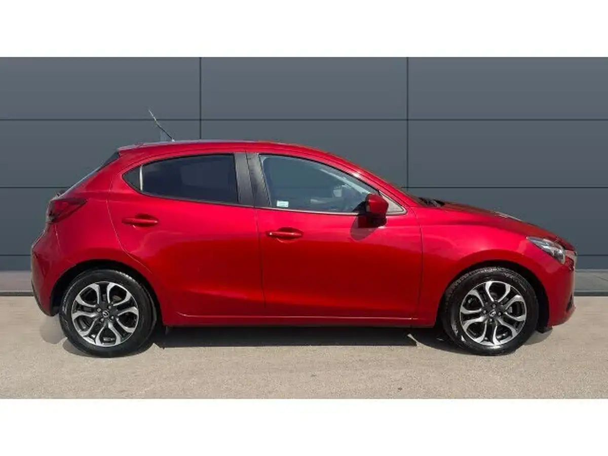 2017-mazda-mazda2-15-sport-nav-90ps-big-4